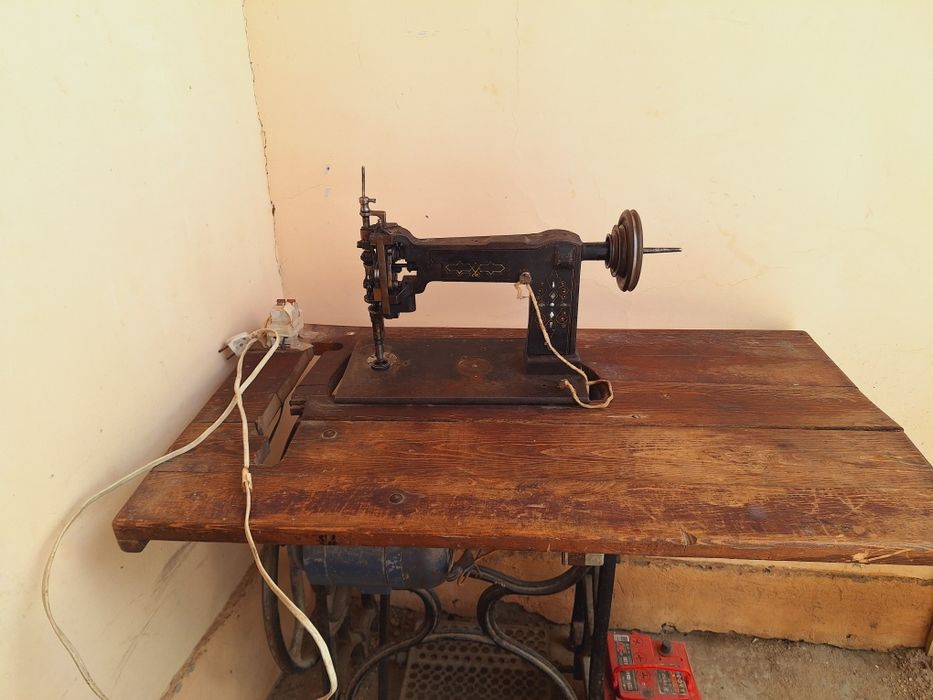 Машинка Попури состояние хорошее