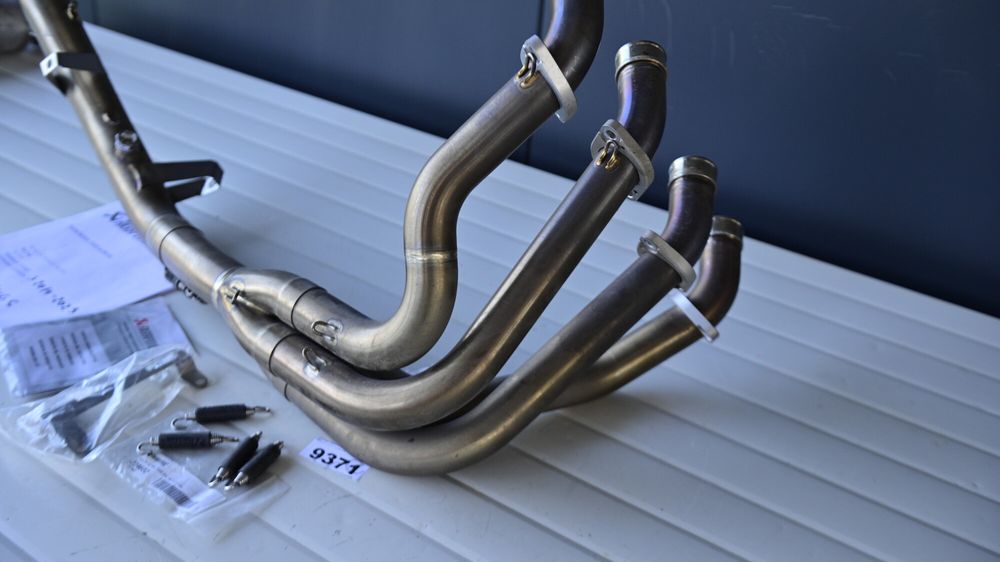 Kawasaki Z1000 / Z1000 SX 2014 2023 Galerie de evacuare Akrapovic