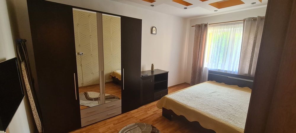 Închiriez apartament 2 camere