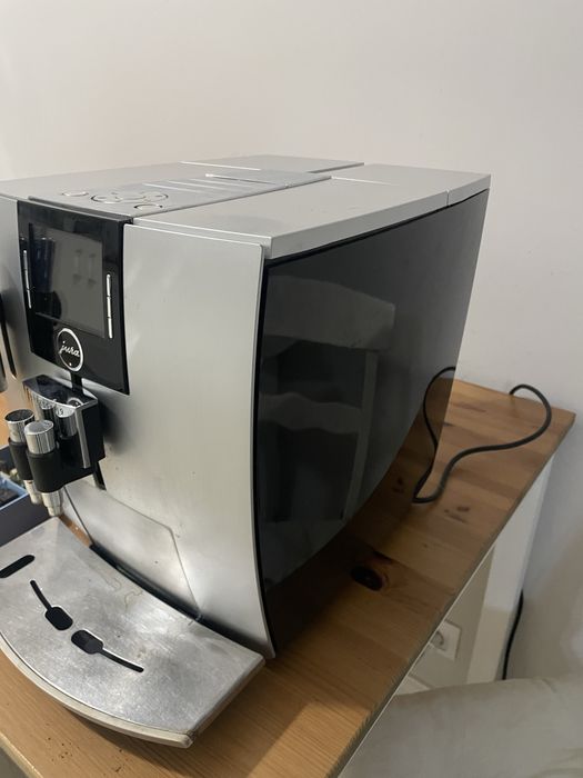 Dezmembrez expresor Jura Ena8 si 9.3