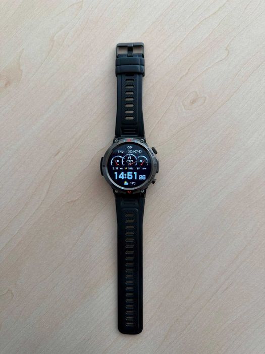Smartwatch cu Lanternă LED + 2 Curele (Silicon & Metalică)