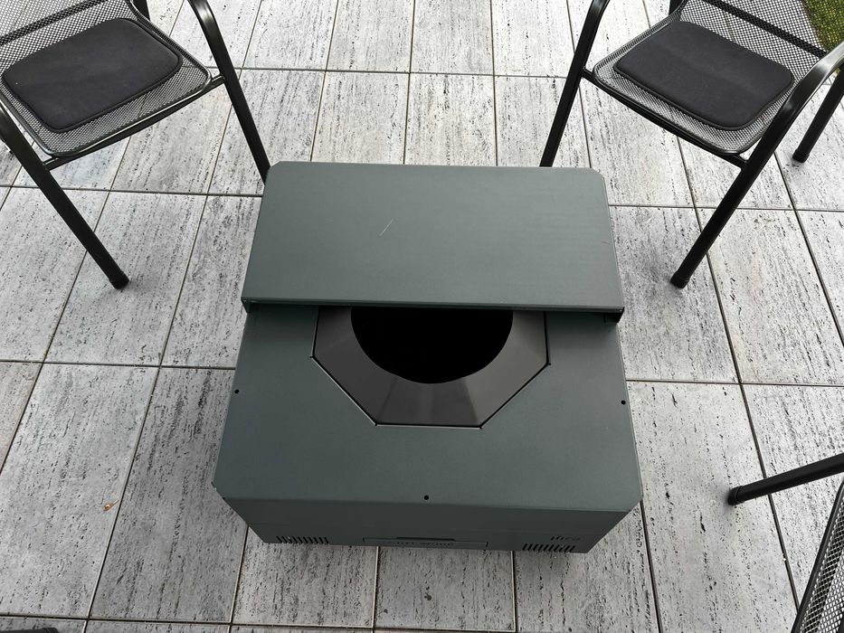 firepit smokeless, vatra de foc fara fum cu functie de masuta cafea