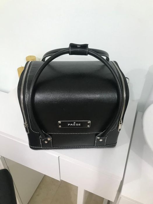 Vand geanta make up noua Paese