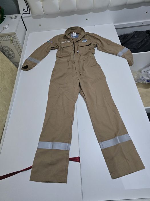 Спецодежда. Комбинезон, куртка