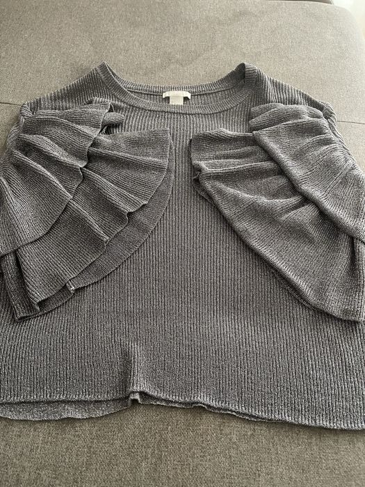 Bluza dama H&M cu manecute foarte interesante