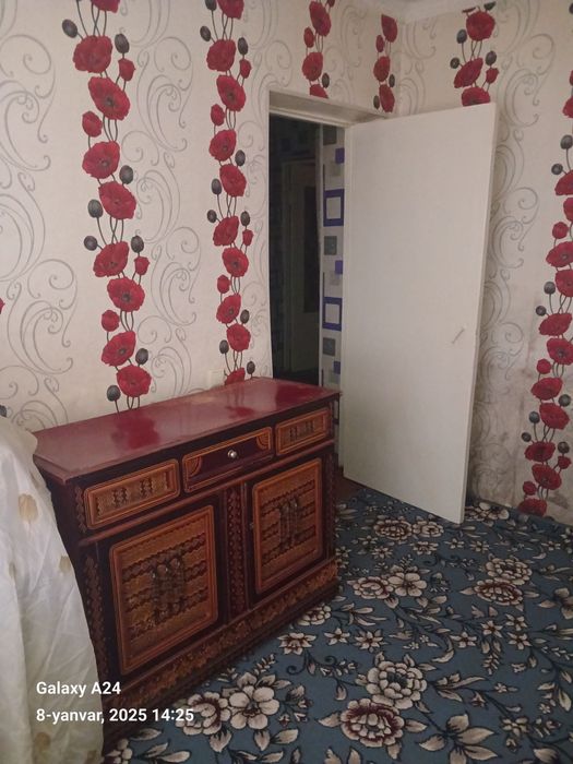 3 хонали уй срочний сотилади