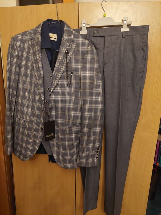 Costum Maxximus nou nepurtat