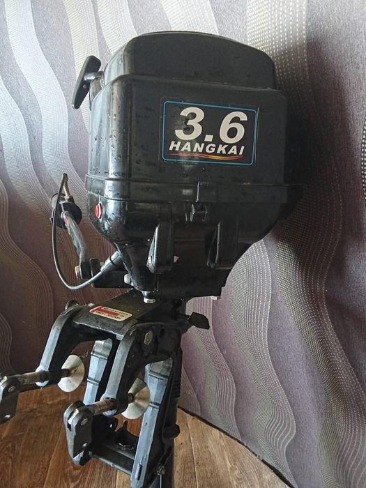 Продам лодочный мотор