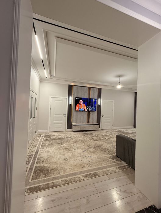 Под бизнес угловой