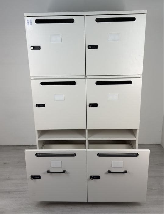 Шкаф с Врати и Заключване с цифри  – Идеален за Офис или Дом