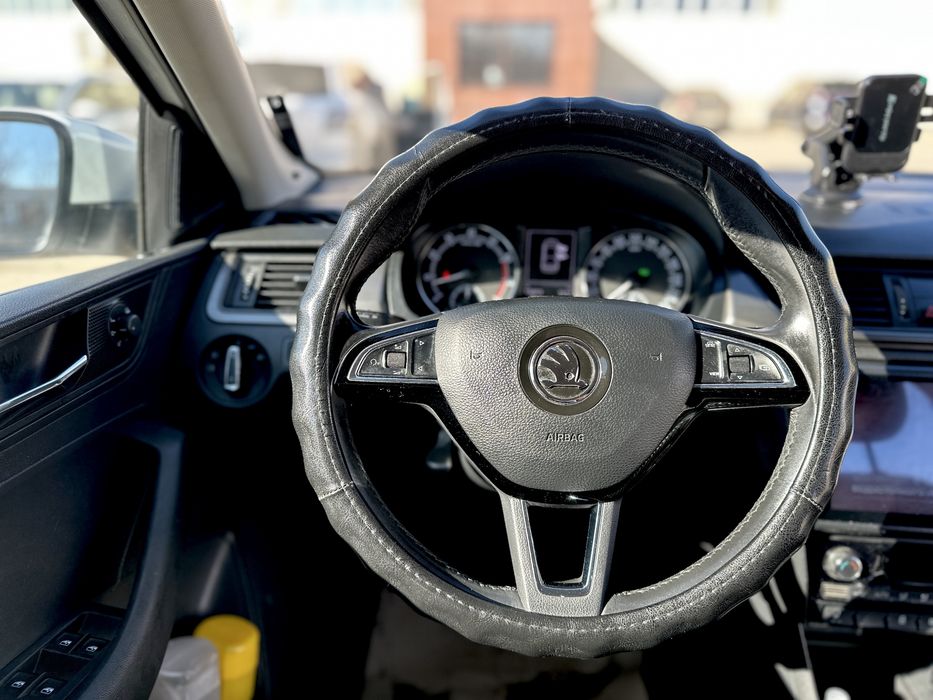 Skoda rapid 2019гв срочно!