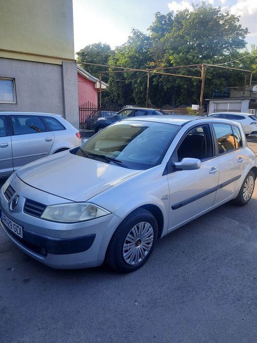 RENAULT Megane 2005