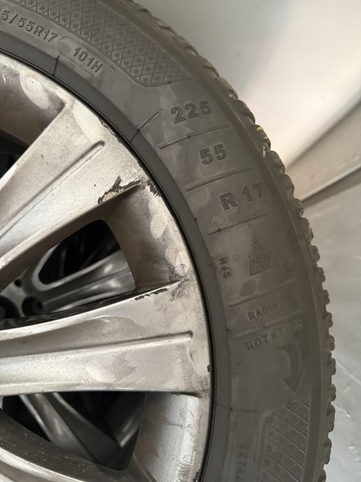 Джанти със зимни Гуми 225/55/17 мерцедес w213