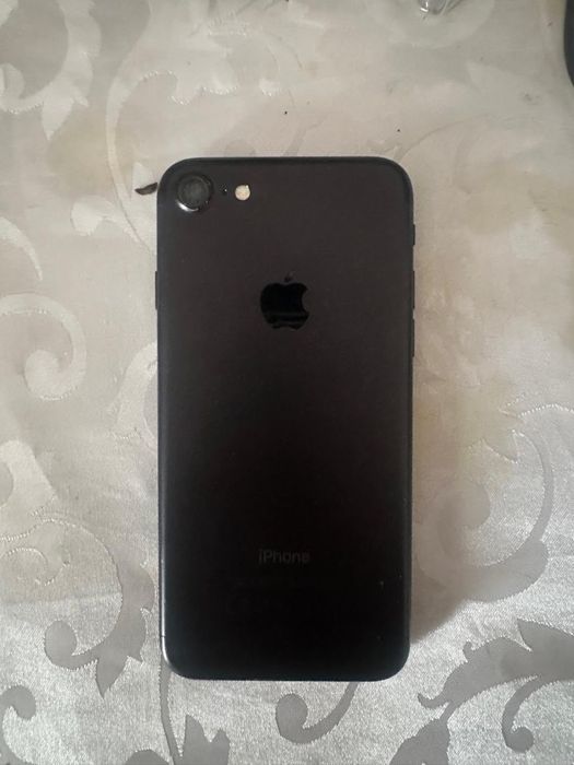 Продам iphone 7 128гб