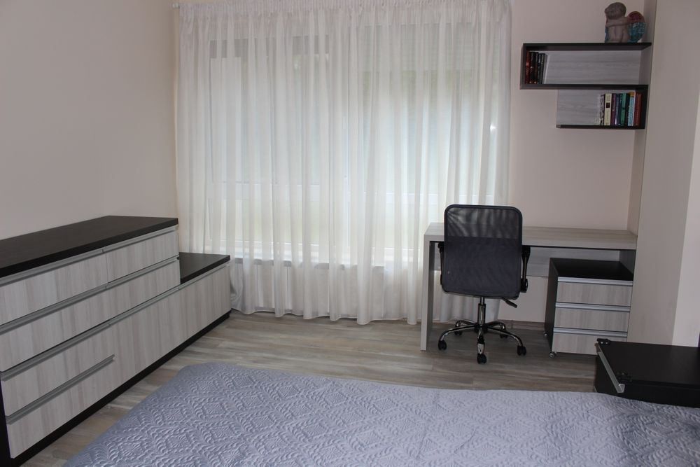 Продава се Тристаен апартамент в София, Гео Милев - 105 кв.м за 6 €/кв.м - Снимка #4