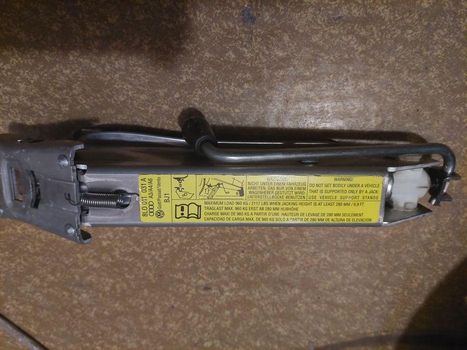 Крик   ауди фолксаген 20 лева