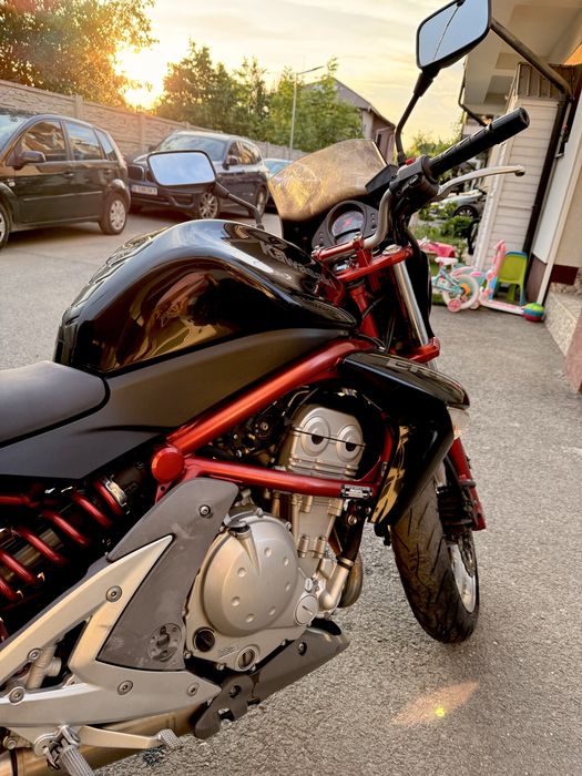 Kawasaki ER6N 2007 – 34.700 km – 649 cmc