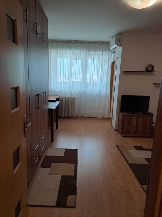 Garsoniera Iancului - Elev Stefanescu, proprietar, et. 9/10, an 1980