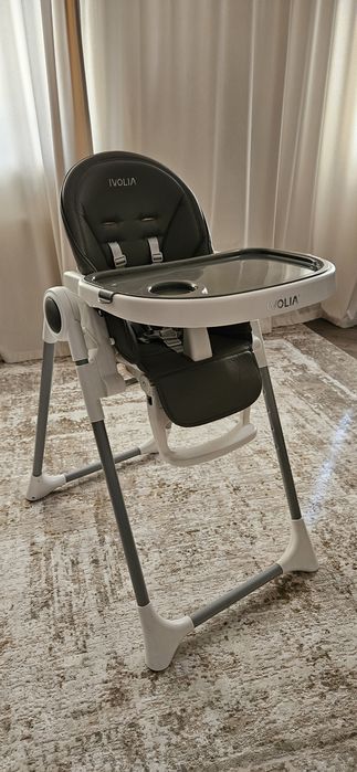 Детский стульчик для кормления IVOLIA Q4