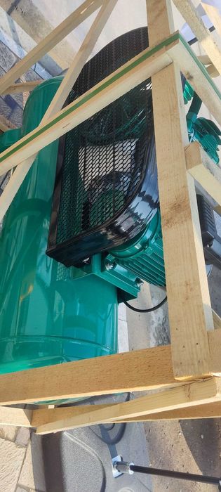 "компрессор" | 150л kompressor | 150 l 200l | Воздушные компрессоры |