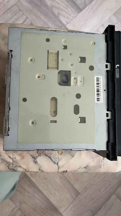 Продам автомагнитолу