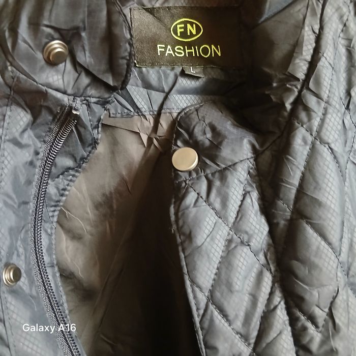 Мурской пиджак сотилади.