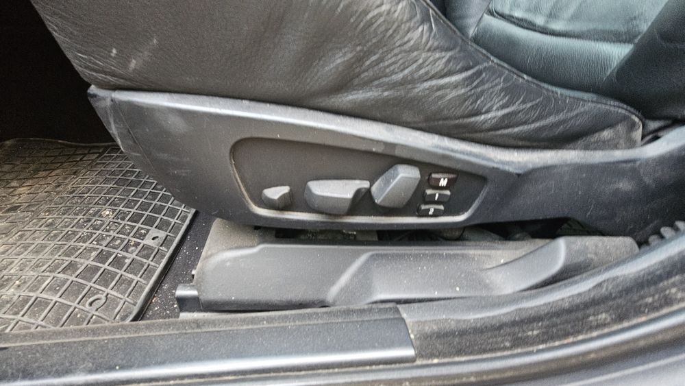 BMW 530D 218к.с. *На Части* Е60 M pack Logic 7