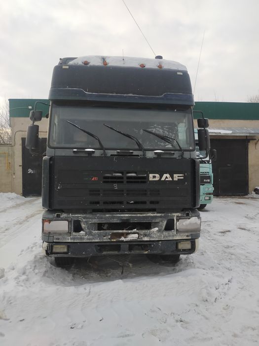 Продам тягач на разбор!