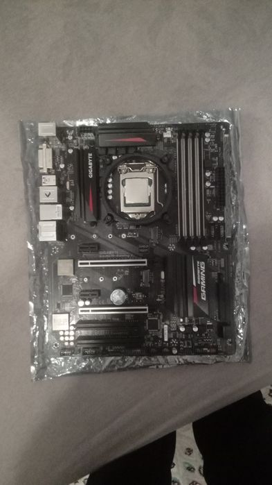 Мощная материнская плата