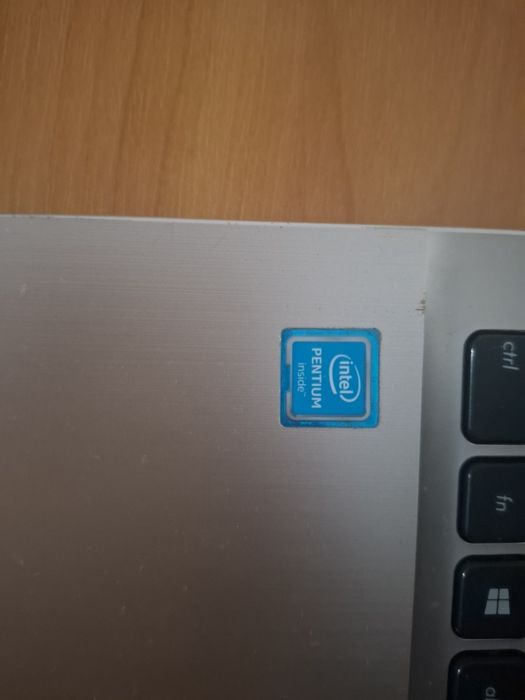 Laptop Asus Vivo Book 15