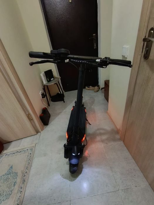 Продам электро самокат