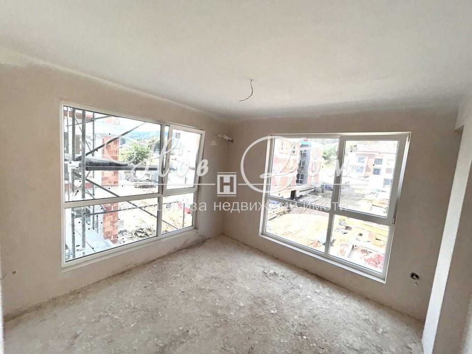 Продава се Тристаен апартамент в Варна, Виница - 97 кв.м за 1217 €/кв.м - Снимка #1