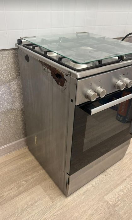 Срочно продам газовую плиту