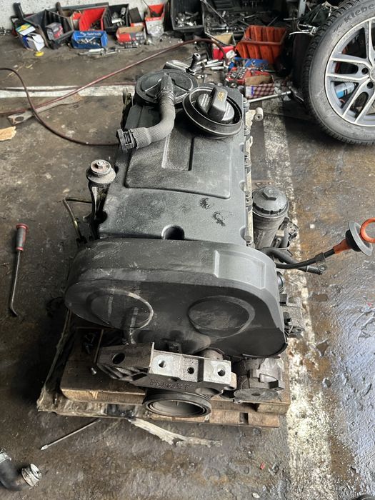 Motor 2.0 TDI cod:BKD Seat Altea Audi A3,VW Golf 5 vw Touran octavia 2