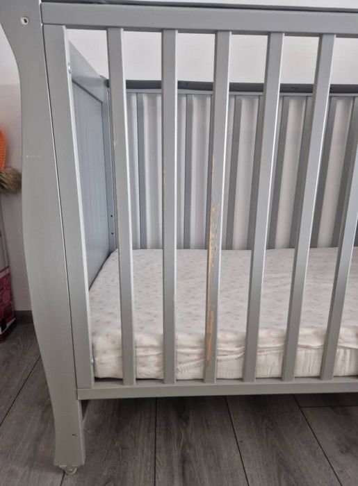 Patut lemn cu saltea inclusa 100/50cm