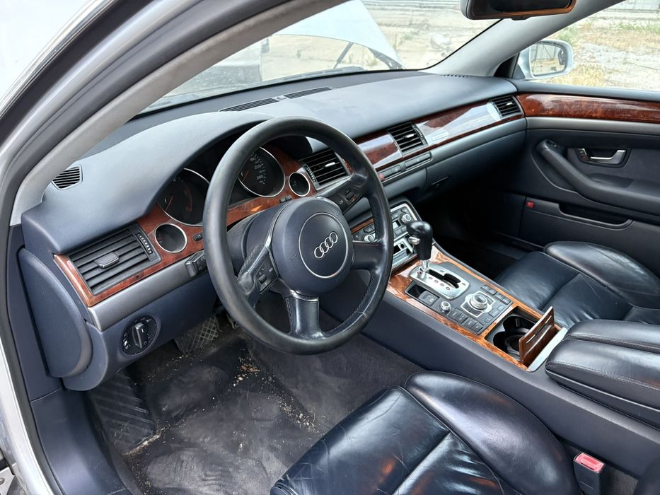 Audi A8 D3 3.0TDI на части