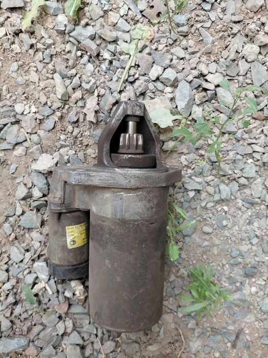 Продам стартер 2 болт