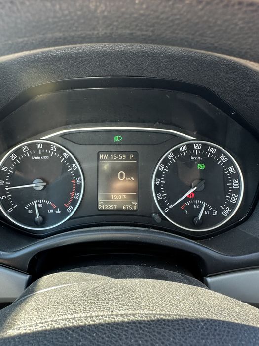 Vand Skoda Octavia 2 facelift 2011, 1.6 tdi, DSG automata