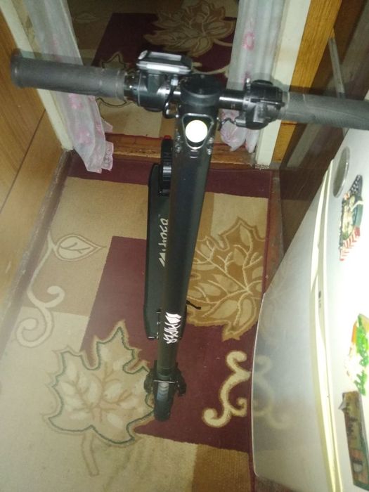 Hiper Triumph M85s Самокат