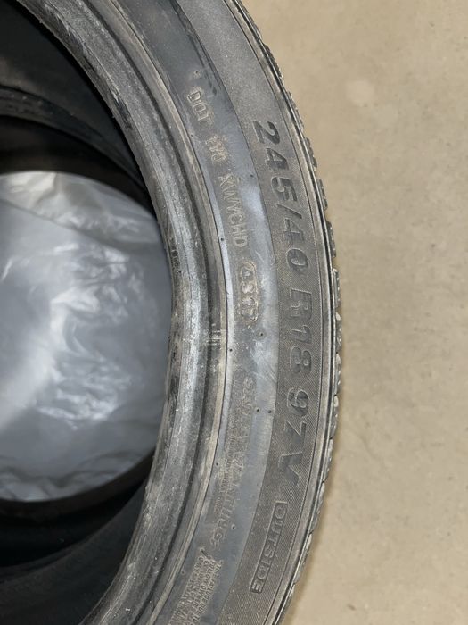 KUMHO Wintercraft R18, 245/40