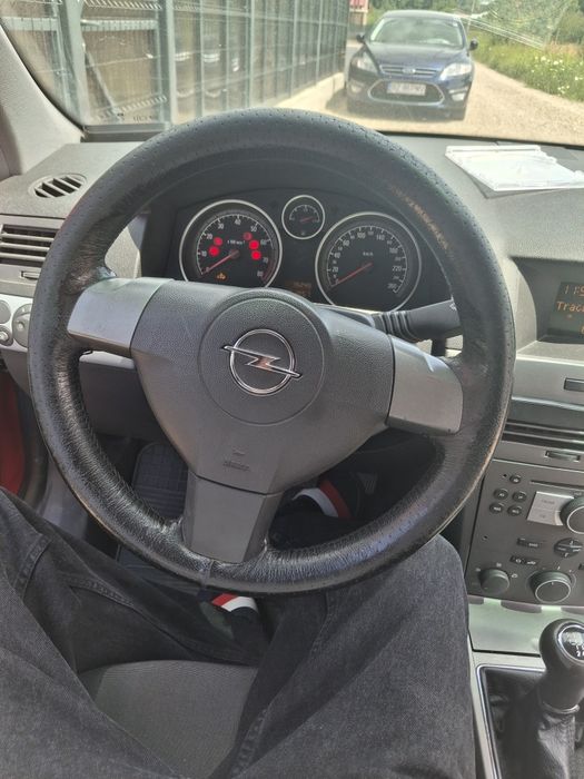 Opel Astra H 2005, benzina 1.4