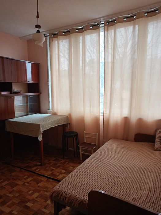 Дава се под наем Едностаен апартамент в Бургас, Лазур - 50 кв.м за 278.97 € - Снимка #10