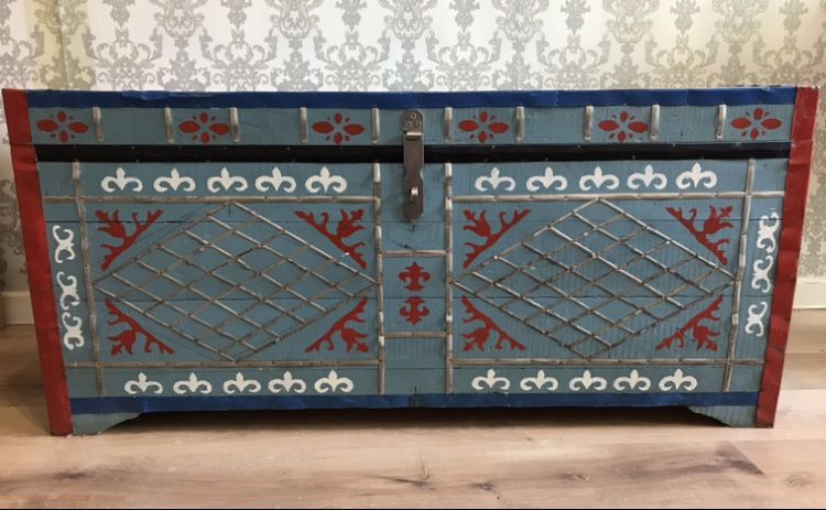 Сундук 550000 тенге ТОРГ