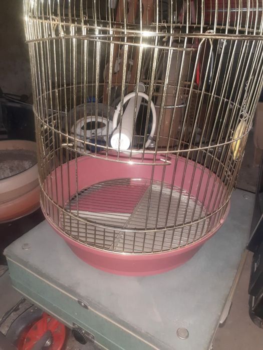 Продам клетки для птиц