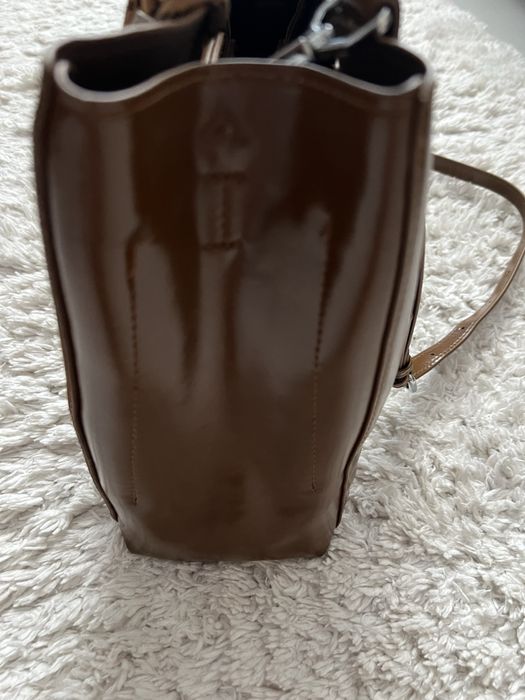 Дамска чанта нова с естествен велур в кафяв цвят  Min Min