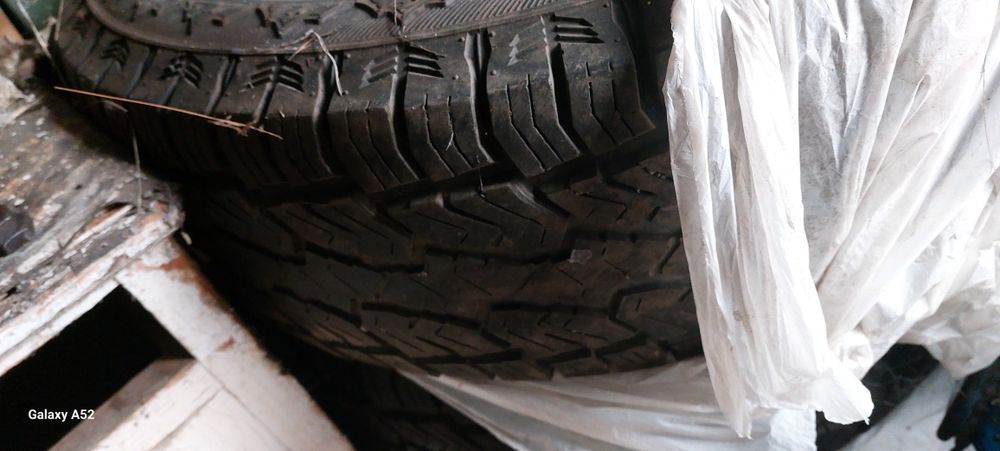 Резина с дисками