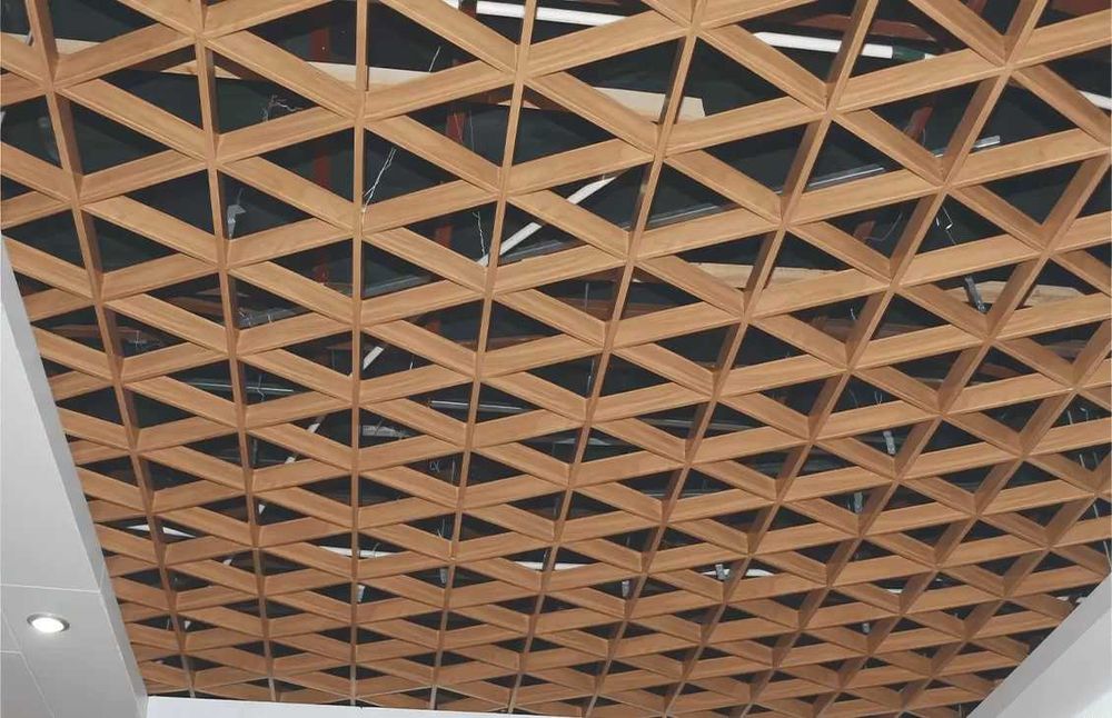 Грильято, Грилято, Грилята потолок