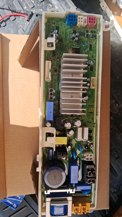 Ремонт стиральных машин и посуда моющий машинки. Гарантия  качества .