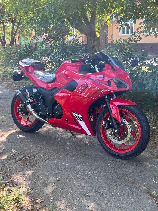 Ducati 400cc – Мощный спортивный мотоцикл | Рассрочка