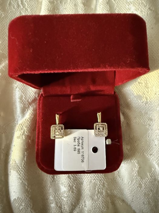 Золотые серьги , пробы 585